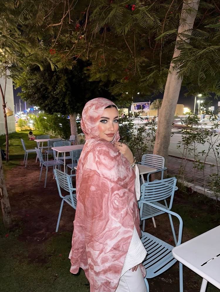 Rosy Sand